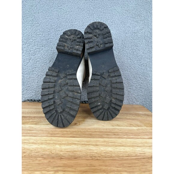 Universal Thread boots cream color sz 8 - Picture 7 of 7